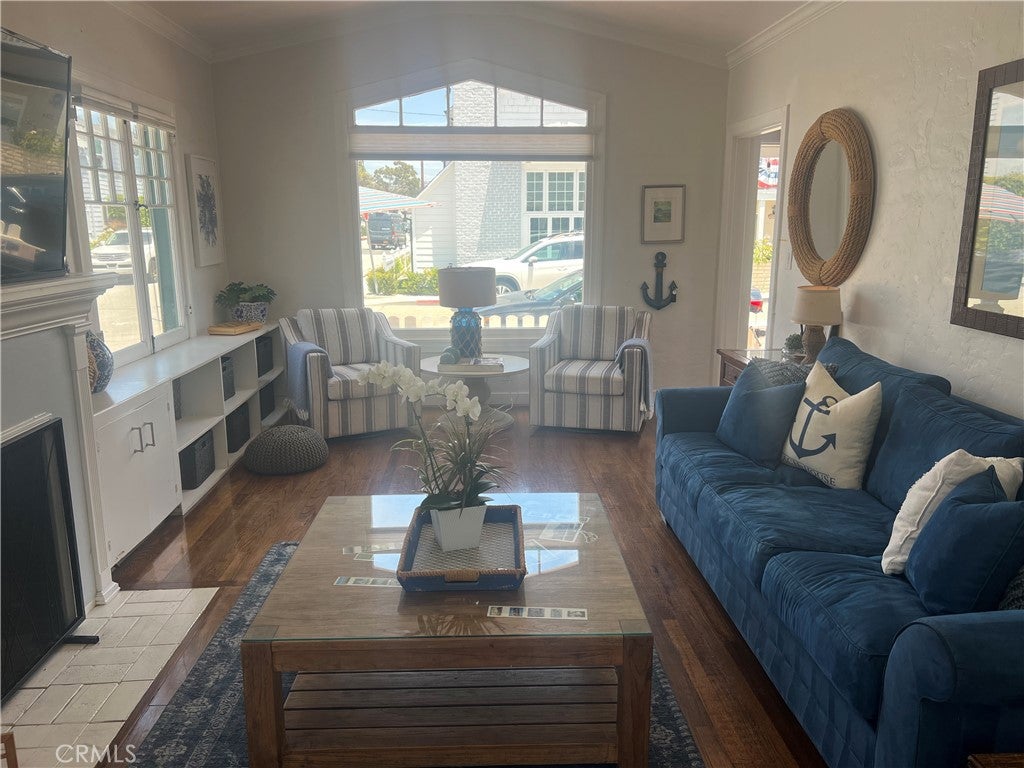227 Apolena Avenue