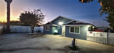 Photo of 10181 Larson Avenue, Garden Grove, CA 92843 (MLS # WS25268038)