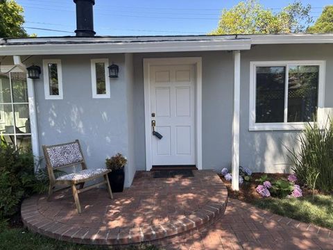 Photo of 2355 Louis Road, Palo Alto, CA 94303 (MLS # ML82046867)