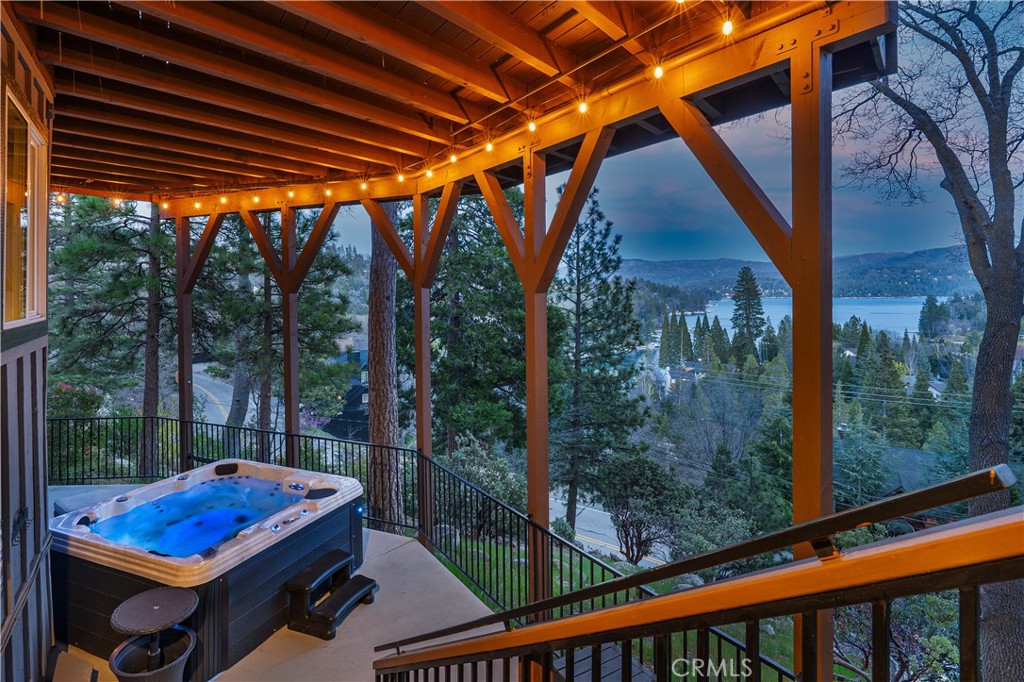 Arrowhead Woods (AWHW) - Residential