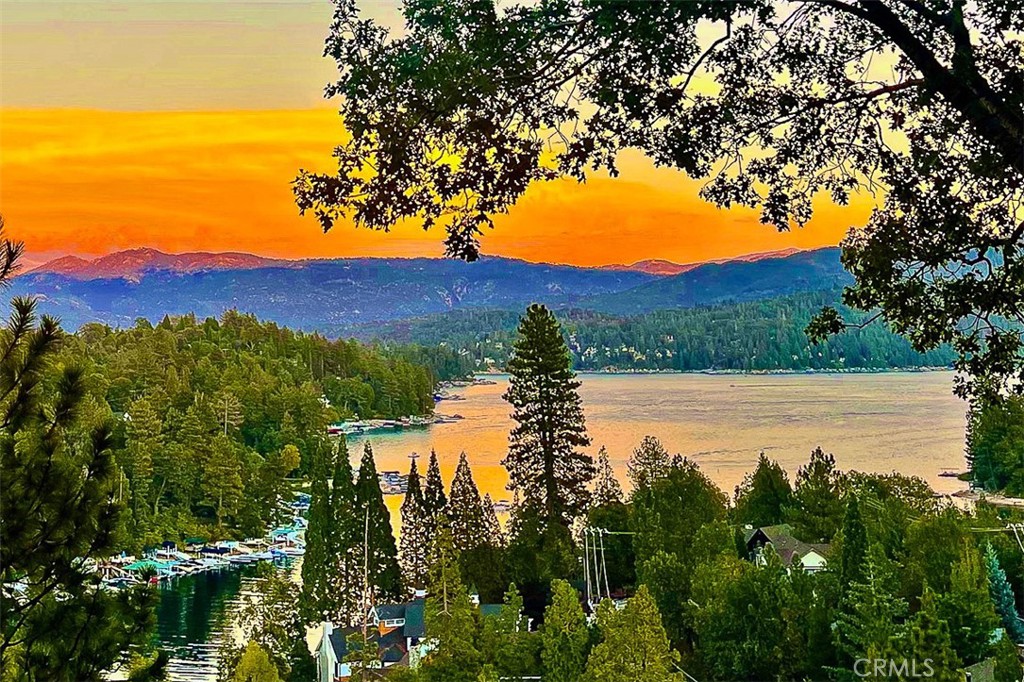 Arrowhead Woods (AWHW) - Residential