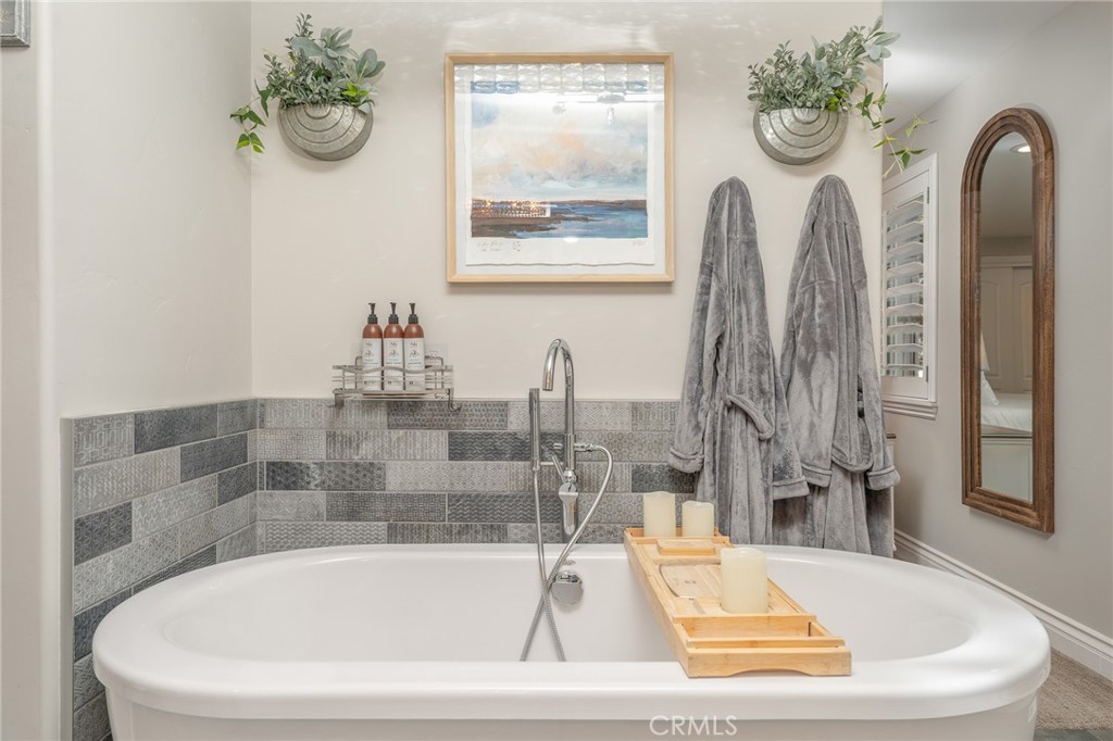 Arrowhead Woods (AWHW) - Residential