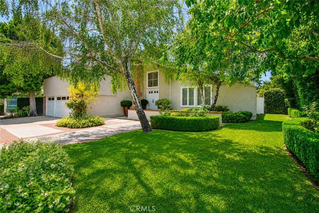3861 Braewood Court