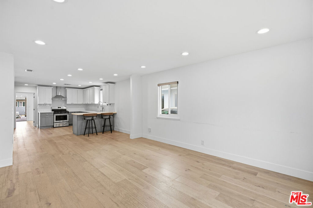 4221 W 166th Street