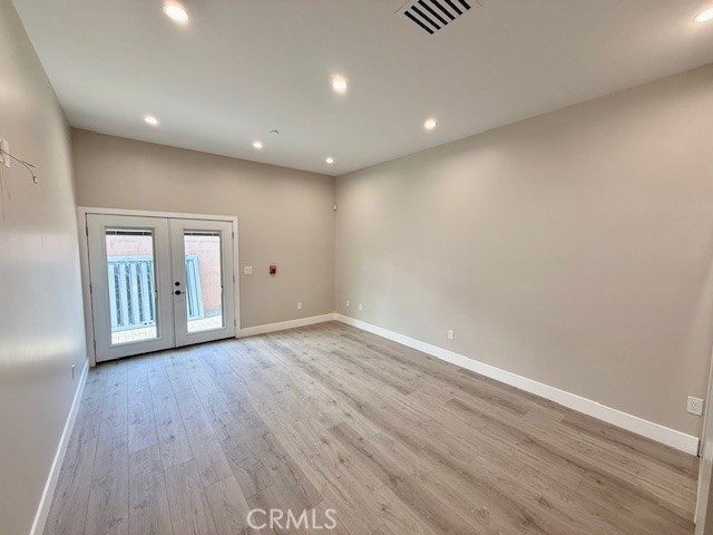 Properties 4 6940 longridge Avenue
