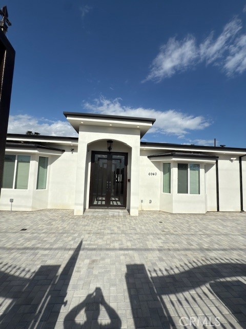 ATTENTION HEALTHCARE PROFESSIONALS.
This is a unique opportunity too lease a property with 9 bed 3 Bath facility located in the heart of prime North Hollywood. Facility is a BRAND NEW construction. Owner spent about $1.5mill. It is ready to go, just get your permits ready and bring in your patients. For more information feel free to call/text.
