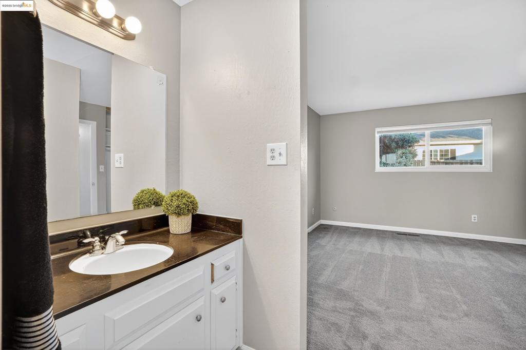 HIGHLANDS - Residential
