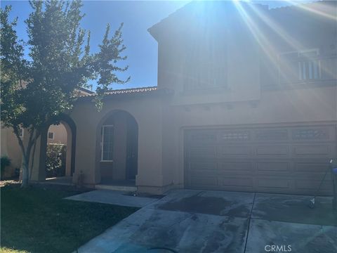 Photo of 3179 Red Cedar Trl, Hemet, CA 92545 (MLS # SW25248302) Photo of 3179 Red Cedar Trl, Hemet, CA 92545 (MLS # SW25248302)