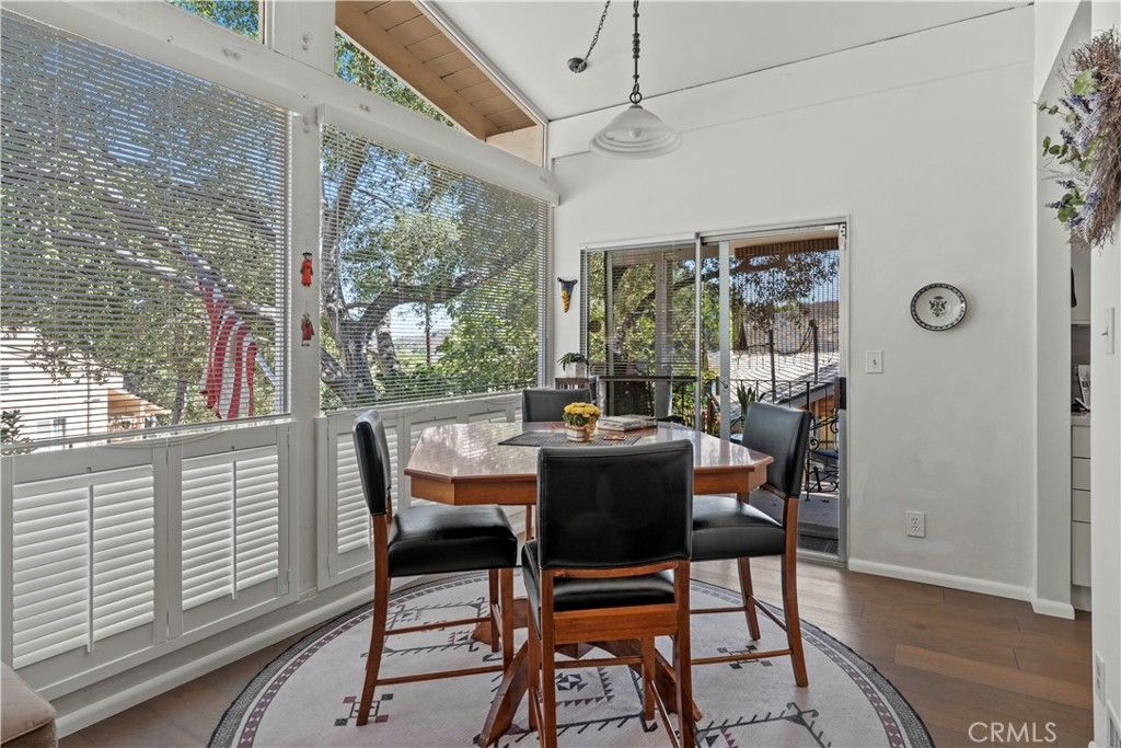 Photo of 4214 Tosca Road, Woodland Hills, CA 91364 (MLS # SR25181068)