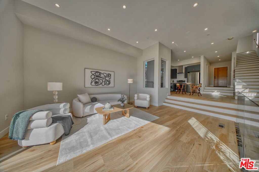 3009 Amethyst Street, Los Angeles CA 90032