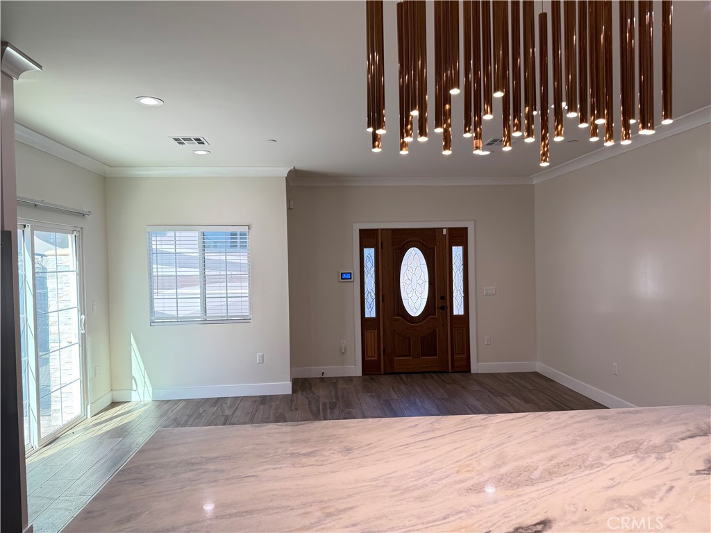 8802 Ramona Boulevard