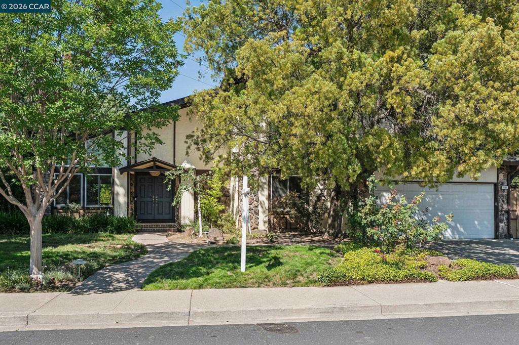 410 Dunblane Dr