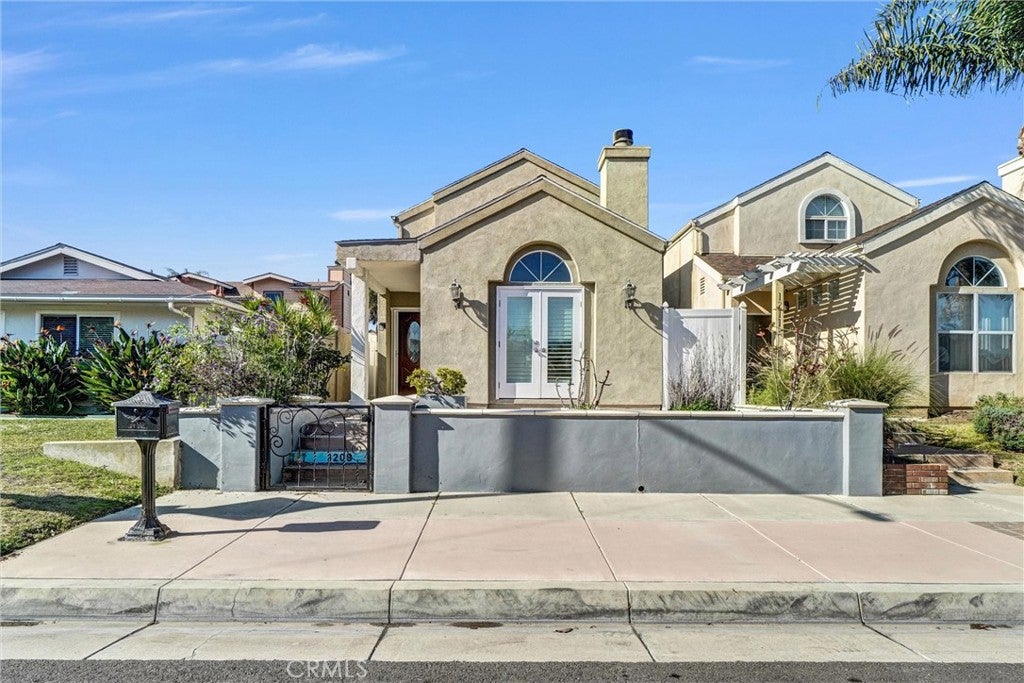 1209 Huntington Street