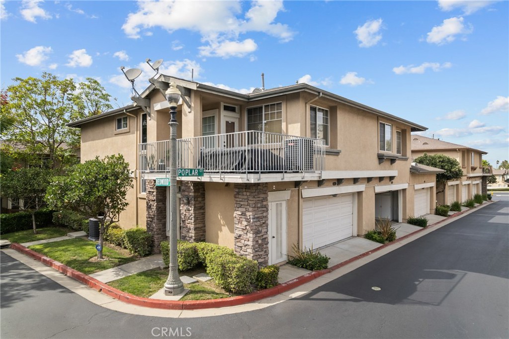 17823 Poplar Court