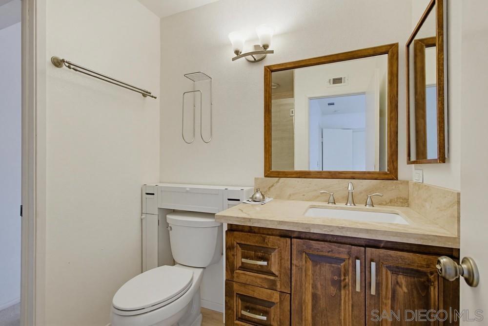13221 Westmark 28