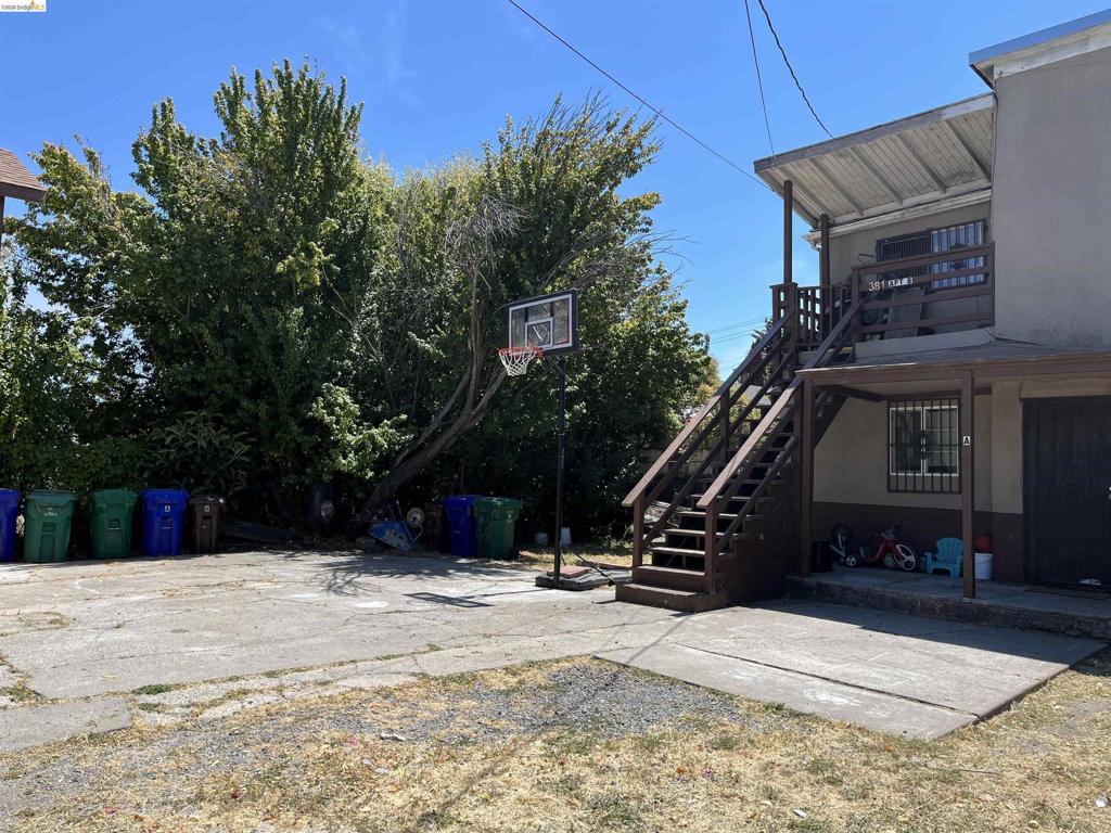 381 S 34Th St