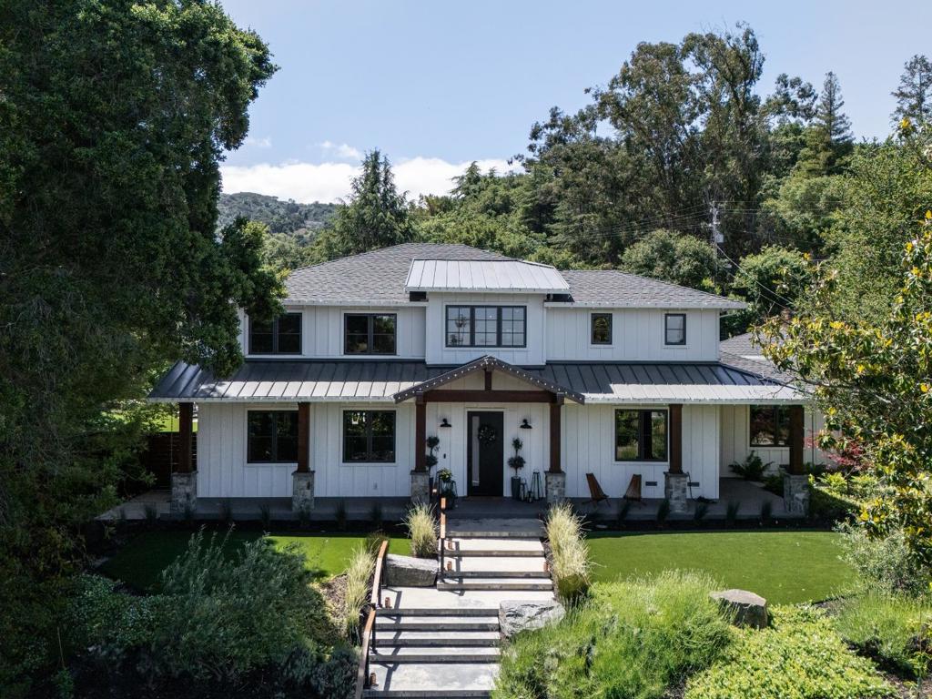 140 Twin Oaks Drive
