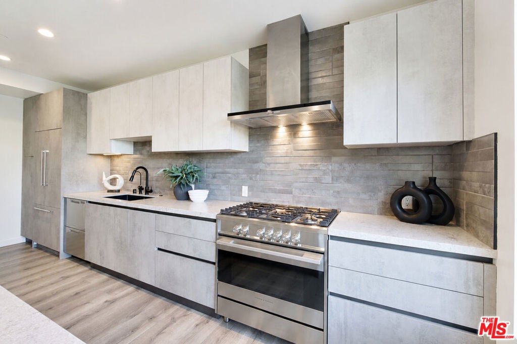 11614 Colfax Meadow Lane