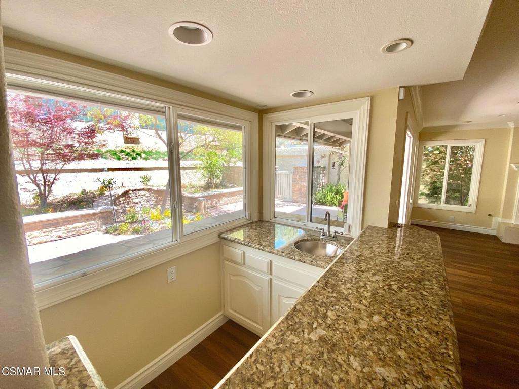 Ben Johnson Fairway NR-745 - 745 - Residential Lease