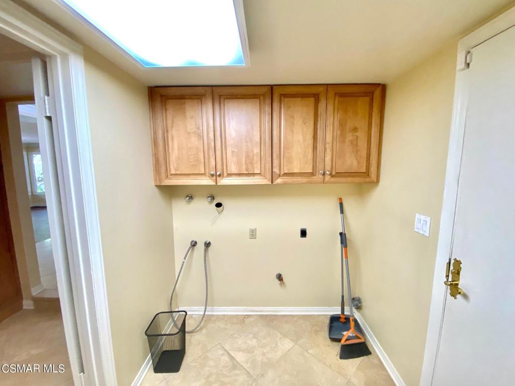 Ben Johnson Fairway NR-745 - 745 - Residential Lease