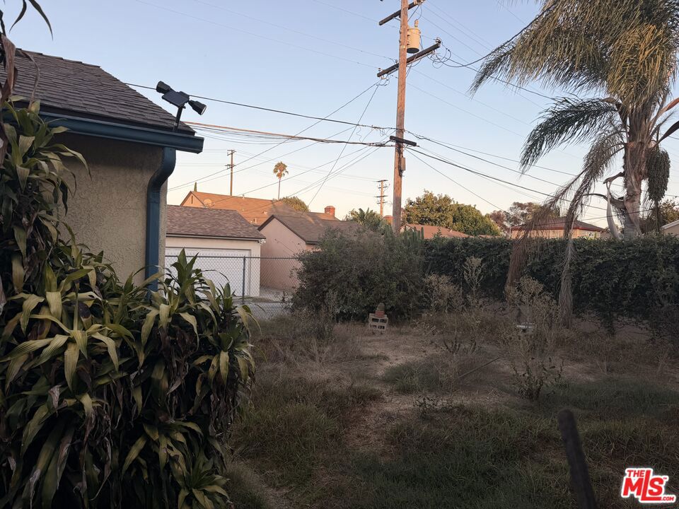 11726 Spinning Avenue