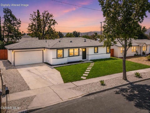 Photo of 2260 Dogwood Street, Simi Valley, CA 93065 (MLS # 226003186)