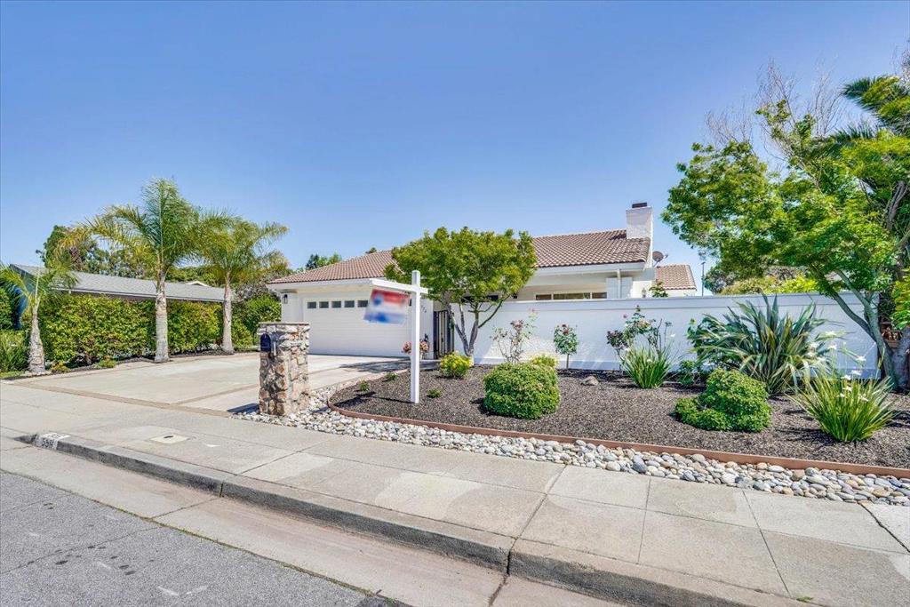 556 Seahorse Lane, Redwood City CA 94065