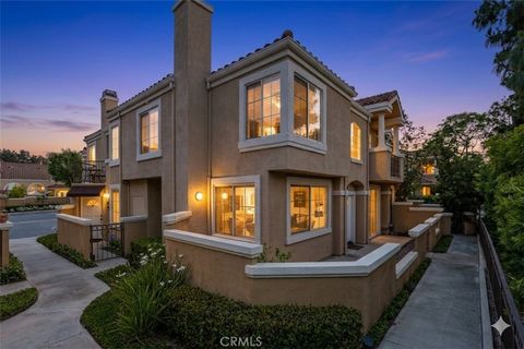 Photo of 10 Bravo Ln, Aliso Viejo, CA 92656 (MLS # OC26090180)