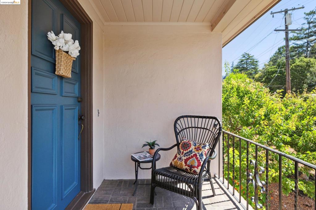 OAKMORE - Residential