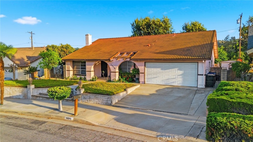 16318 Santa Bianca Drive