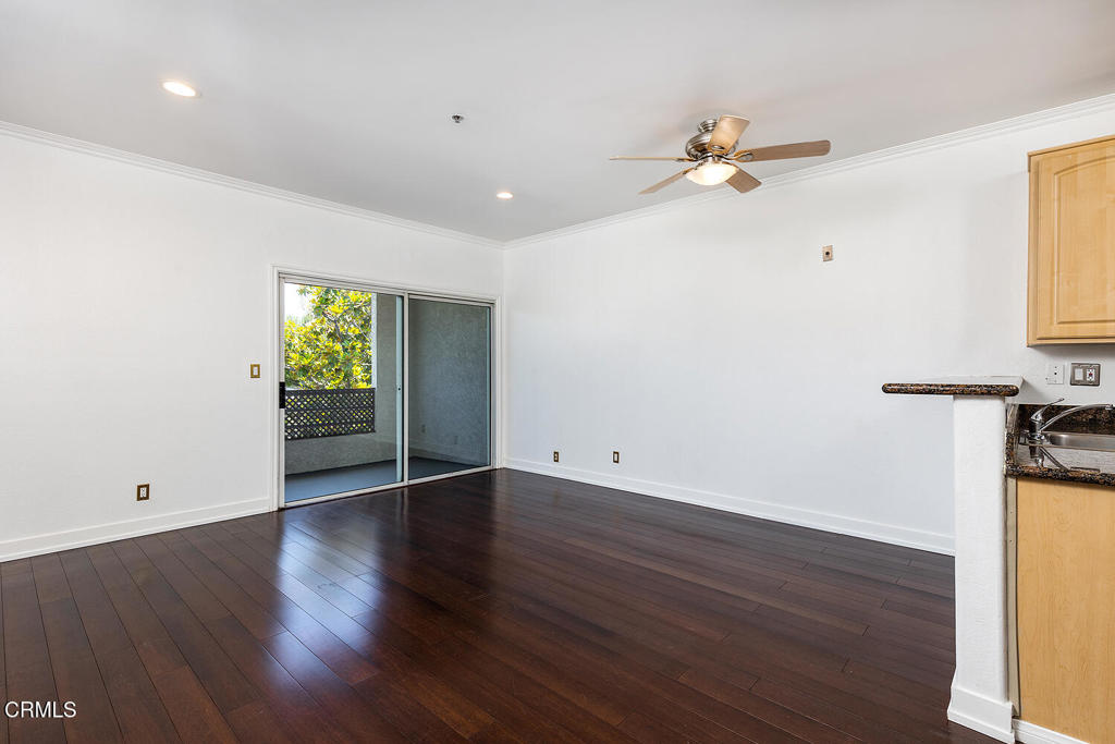 300 N El Molino Avenue 309