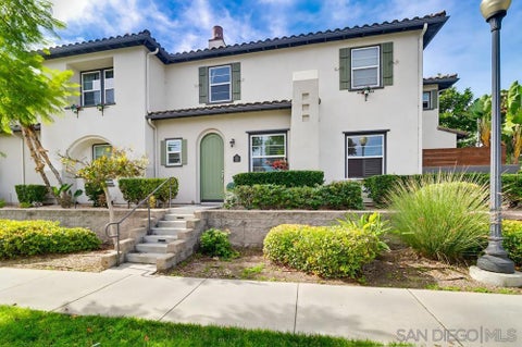 Photo of 2170 Bobcat Ct #126, Chula Vista, CA 91915 (MLS # 250044751SD)