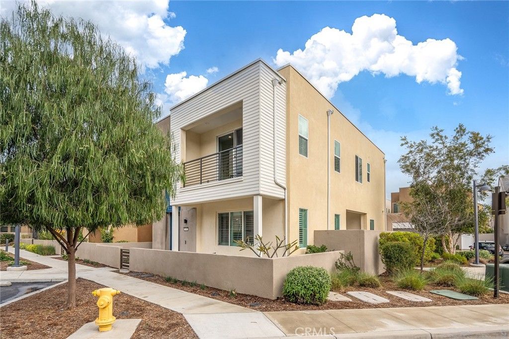 Photo of 446 Chorus, Irvine, CA 92618 (MLS # OC26038143)