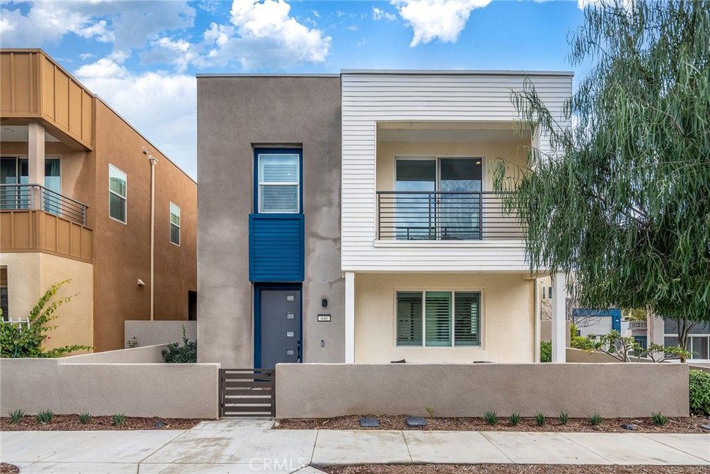 Photo of 446 Chorus, Irvine, CA 92618 (MLS # OC26038143)