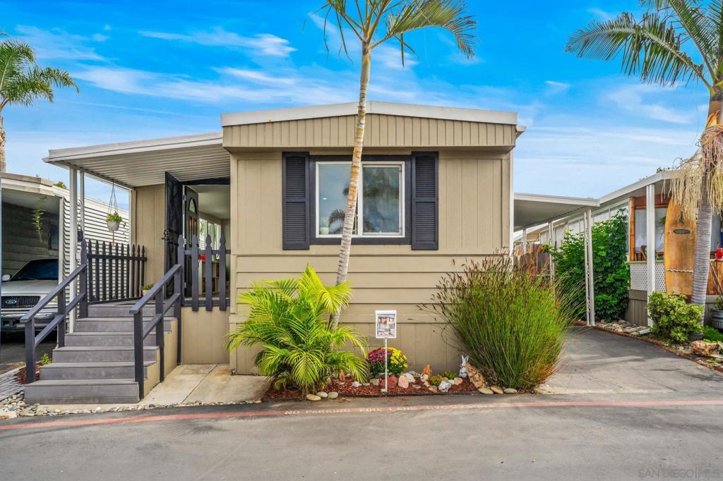 Carlsbad West - Manufactured In Park