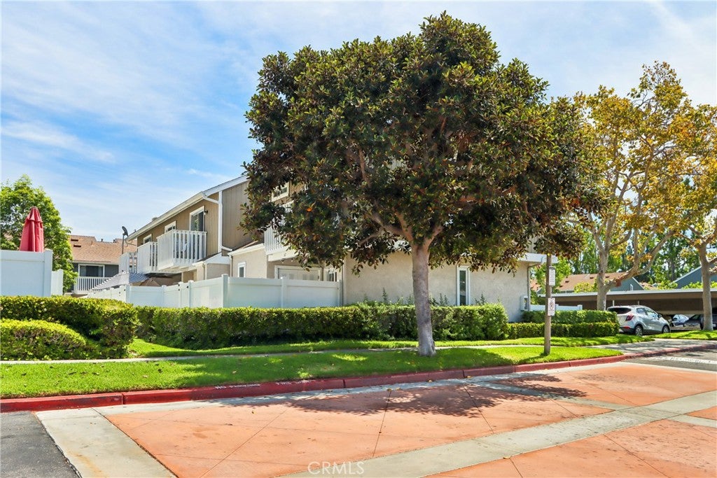 73 Bentwood Lane