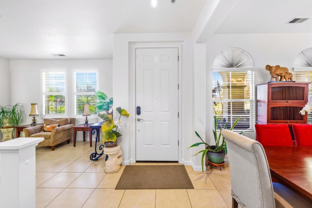 1204 Palermo Drive