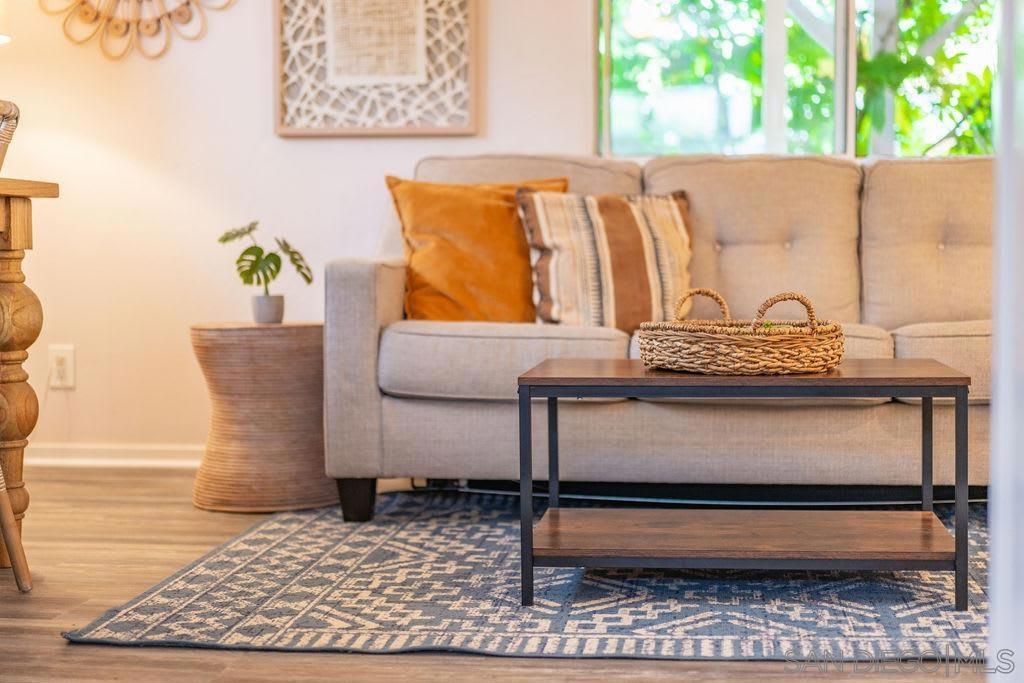 La Jolla - Residential Lease