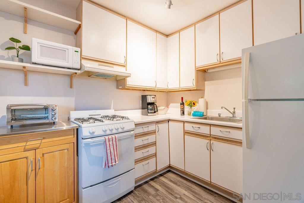 La Jolla - Residential Lease