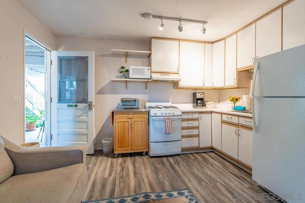 La Jolla - Residential Lease