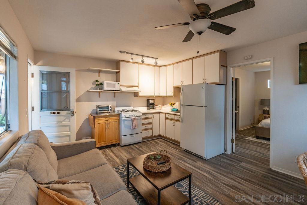 La Jolla - Residential Lease