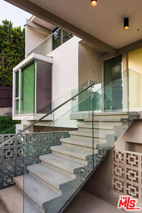 Properties 2 2650 Creston Drive