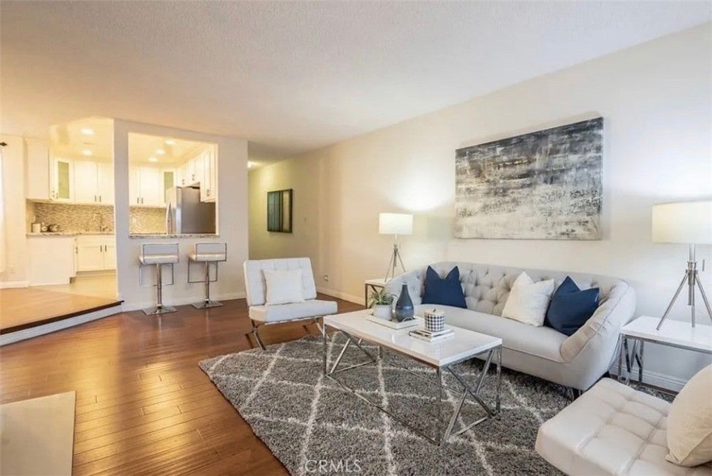 11820 Mayfield 317
