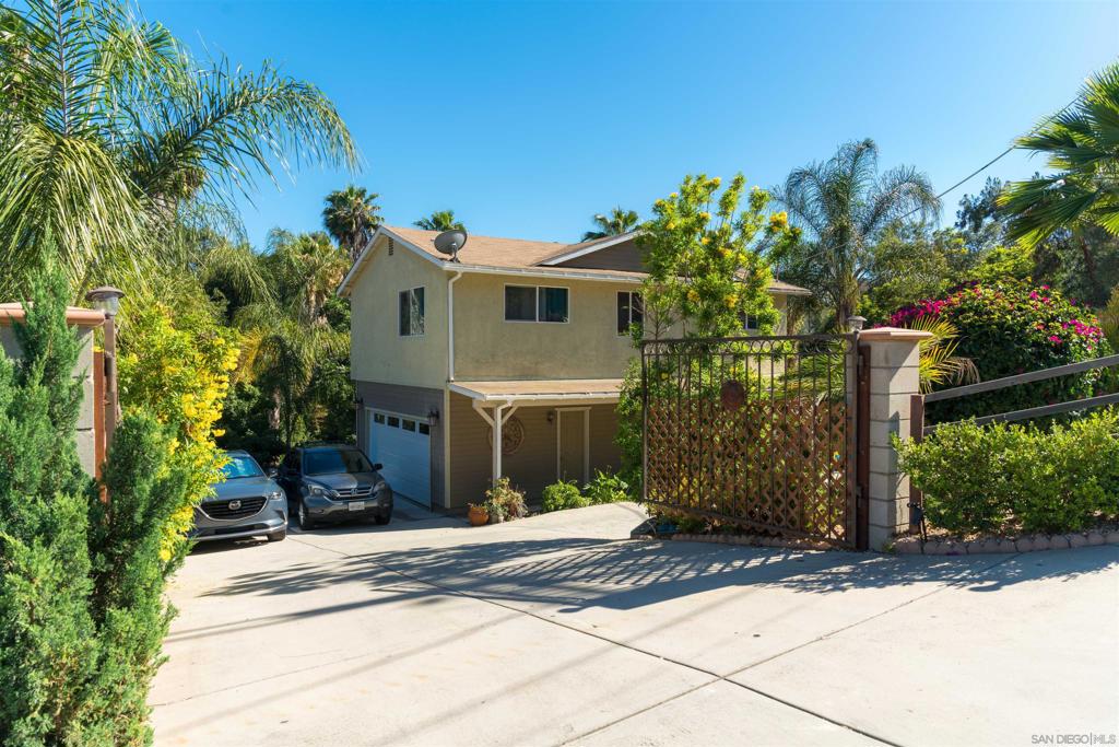 10179 Canyon Dr