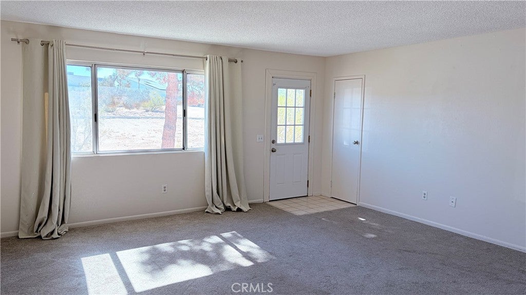 5533 Encelia Drive