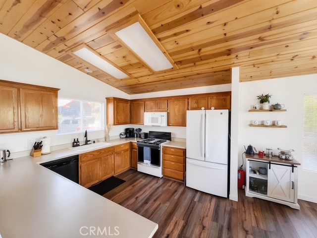 33159 Holcomb Creek