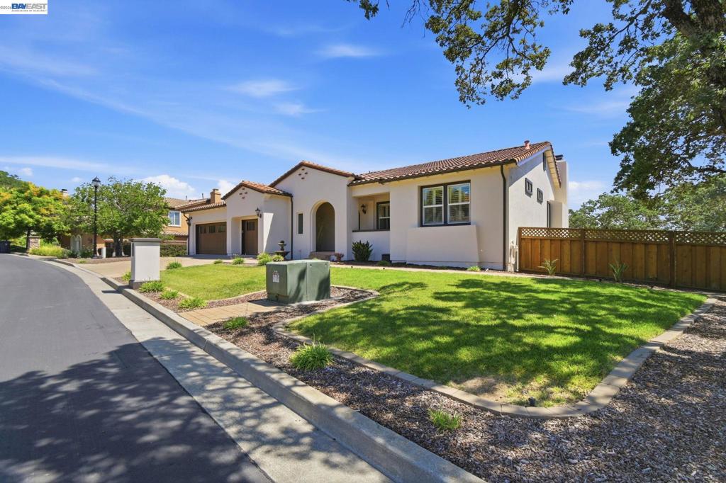 5322 Carole Ridge Ct.