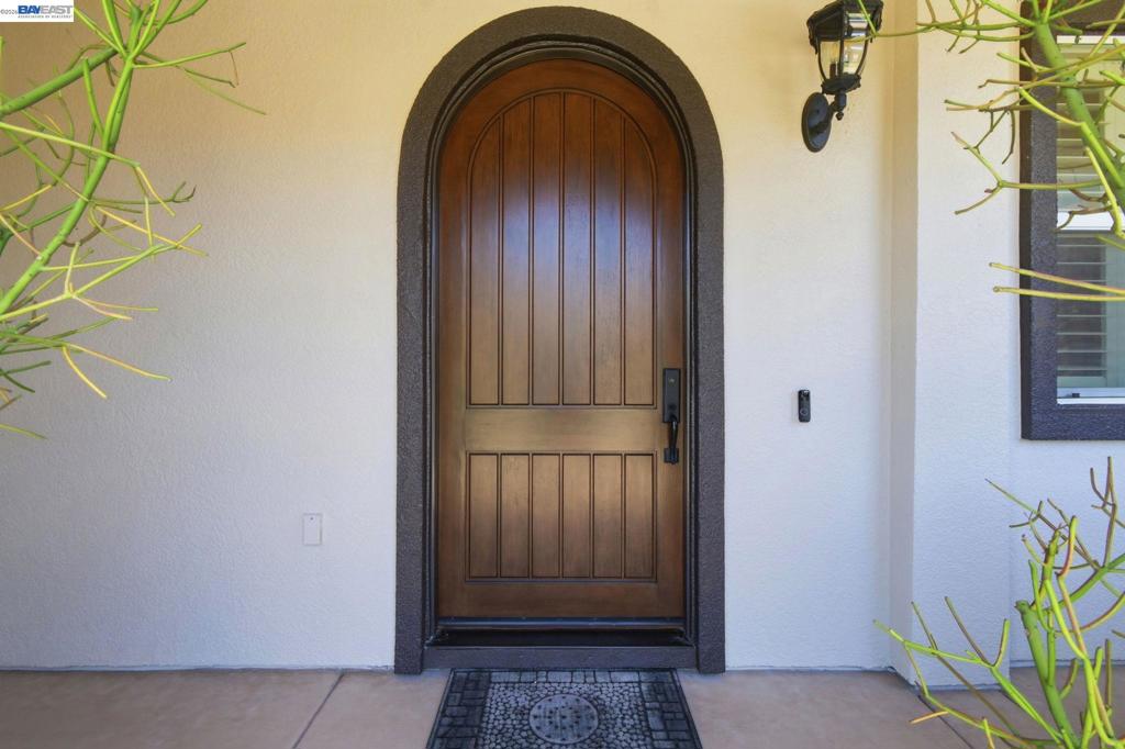 5322 Carole Ridge Ct.