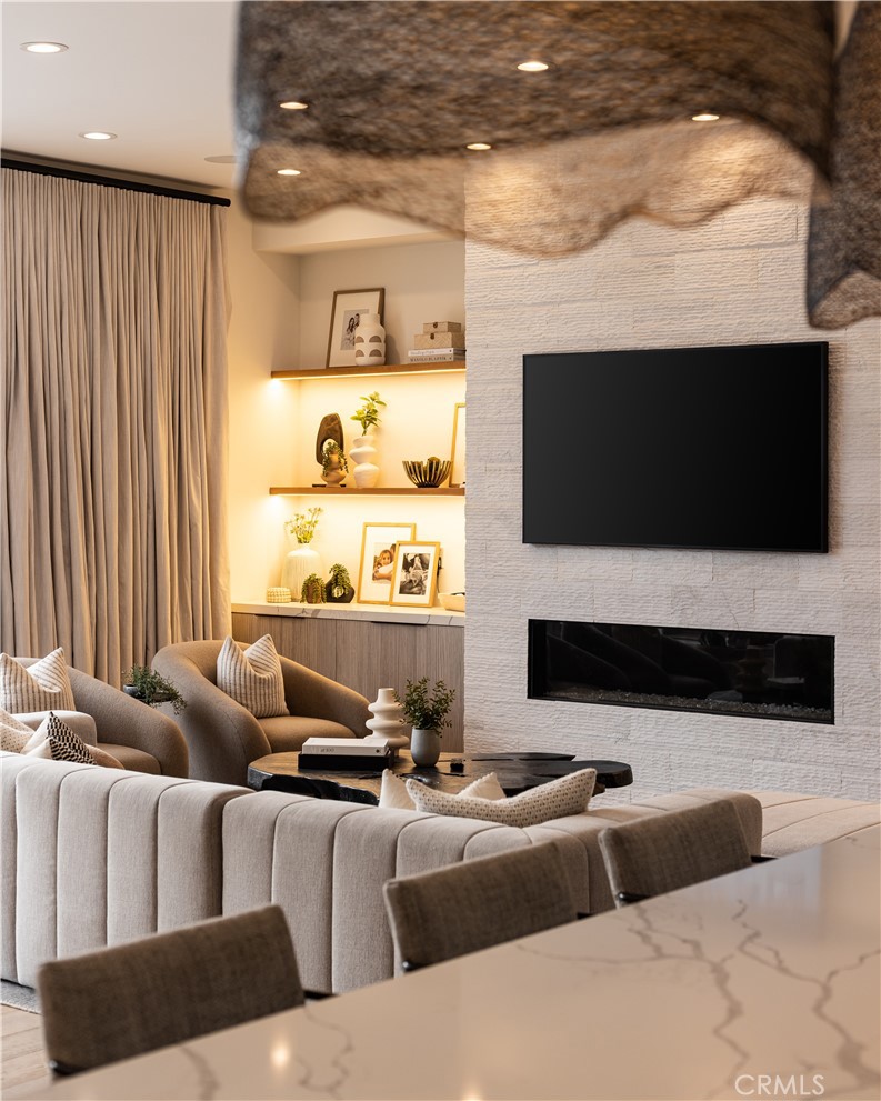 Harbor Highlands II (HH02) - Residential Lease