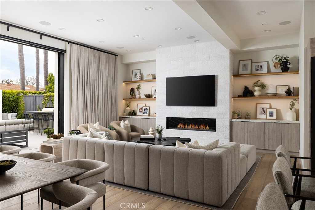 Harbor Highlands II (HH02) - Residential Lease